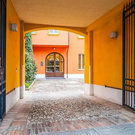 Mini-loft Just Steps From The Duomo Of * Modena