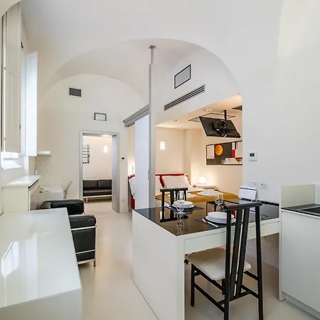 Mini-loft Just Steps From The Duomo Of